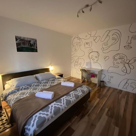 Apartment Liso Selište Drežničko Extérieur photo