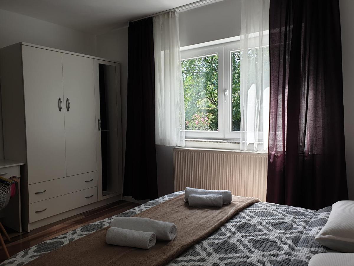 Apartment Liso Selište Drežničko Extérieur photo