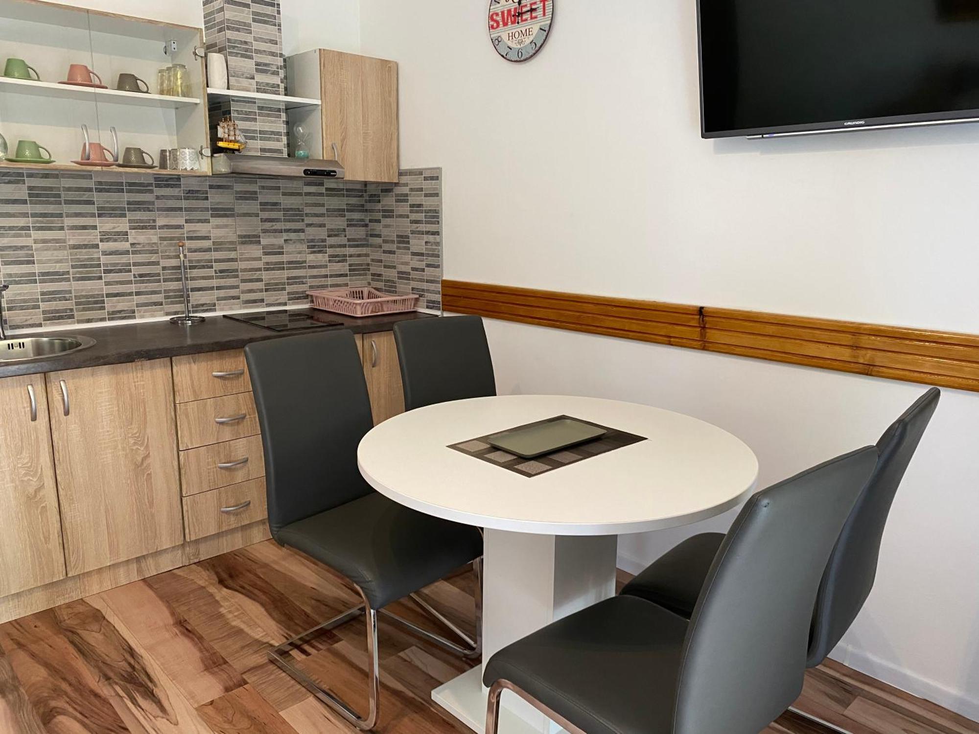 Apartment Liso Selište Drežničko Extérieur photo